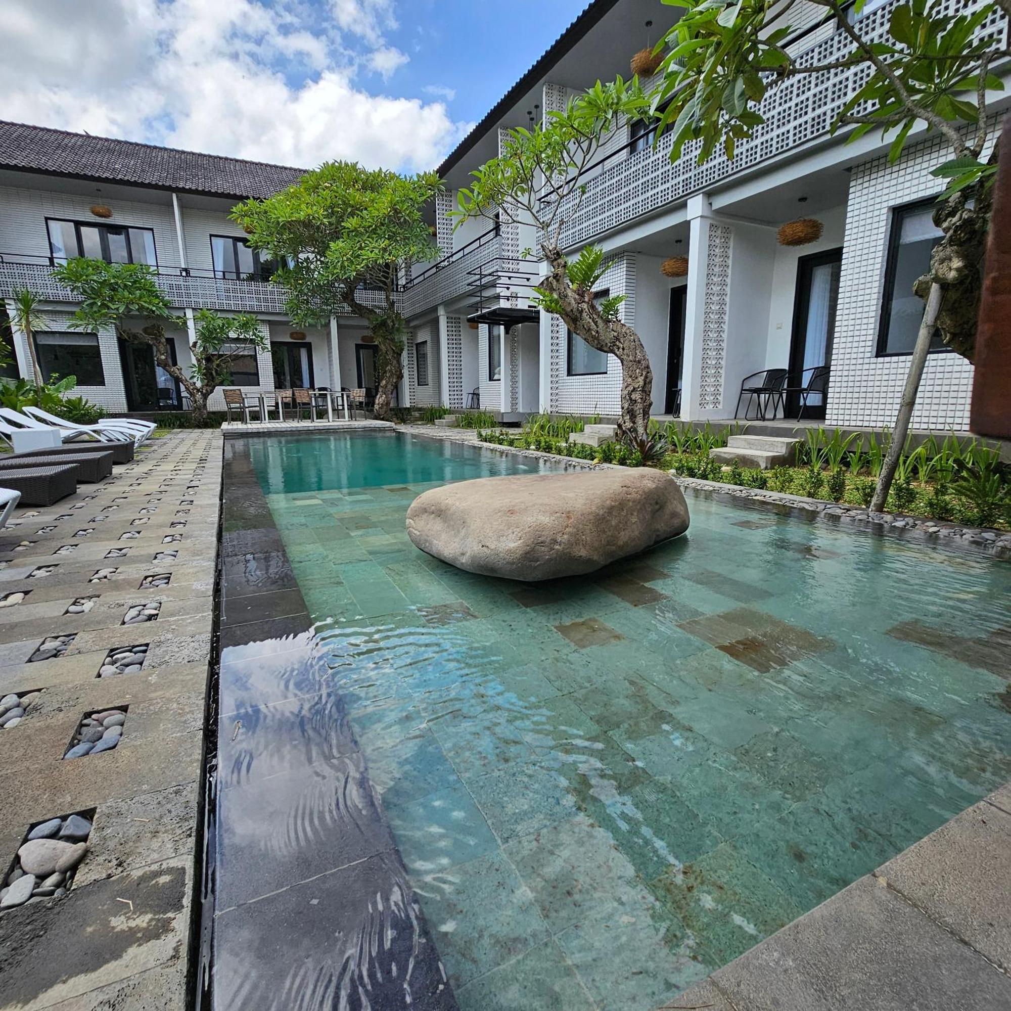Chandi Hotel Ubud Exterior foto